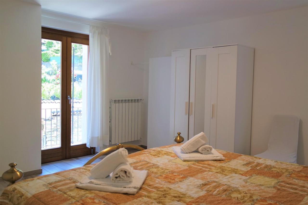 Casa Vacanze Loita Lejlighed Baveno Eksteriør billede